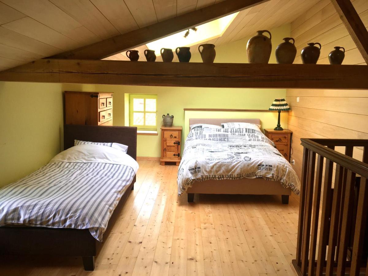 Bed and Breakfast La Jariette à Airvault Extérieur photo