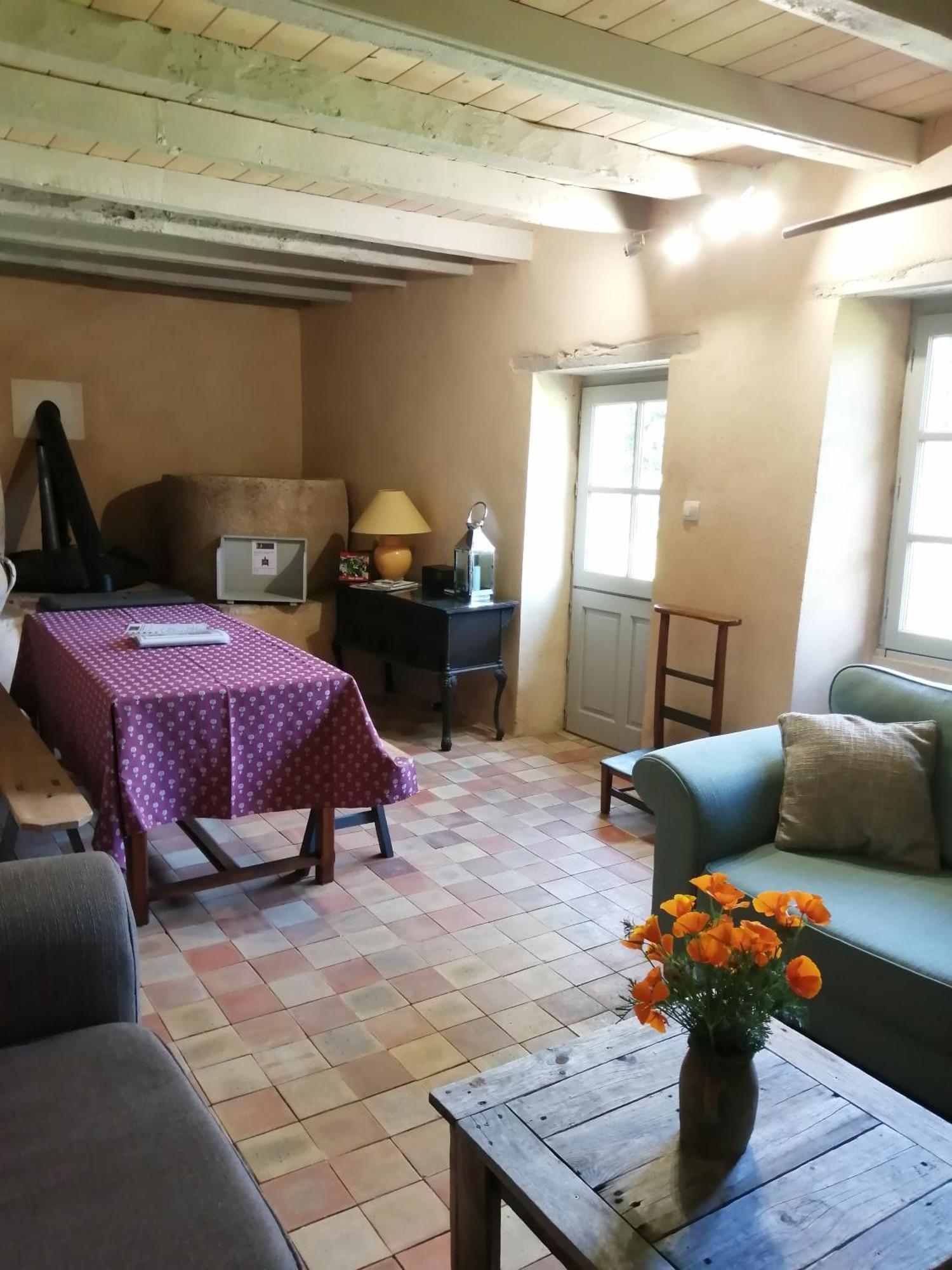 Bed and Breakfast La Jariette à Airvault Extérieur photo