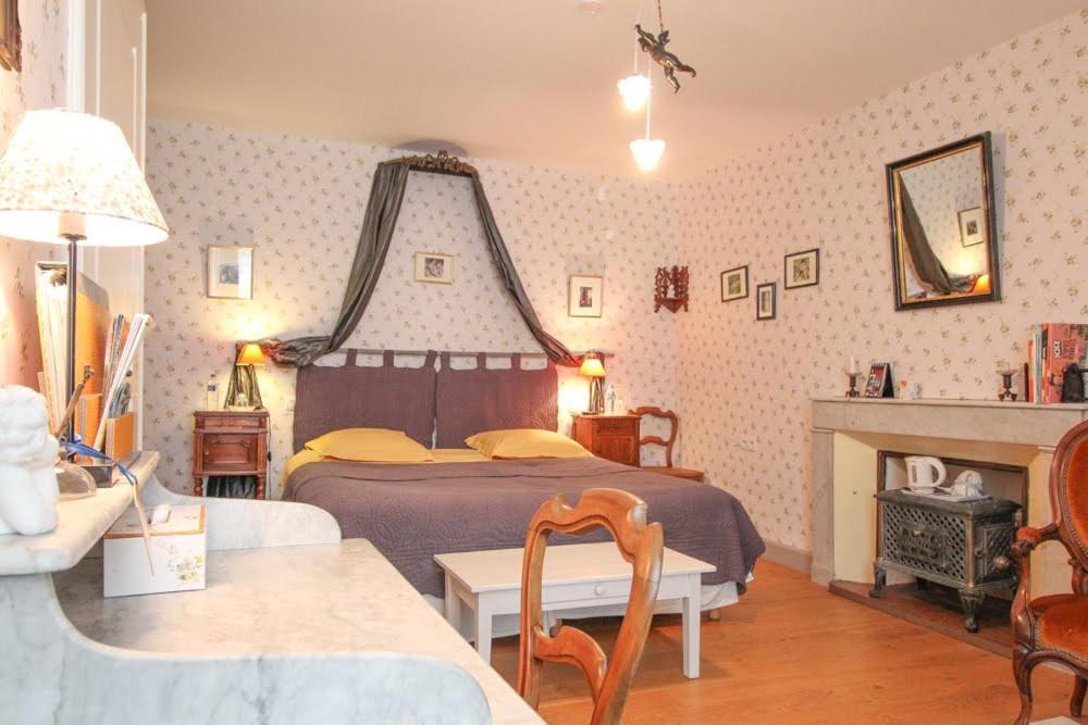 Bed and Breakfast La Jariette à Airvault Extérieur photo